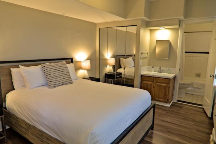 Hotel Leo 贝灵厄姆 外观 照片